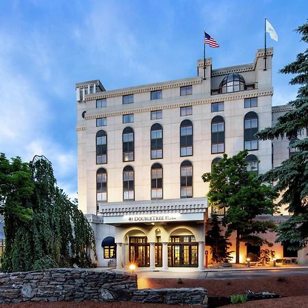 Doubletree By Hilton Nashua Hotel Exterior foto