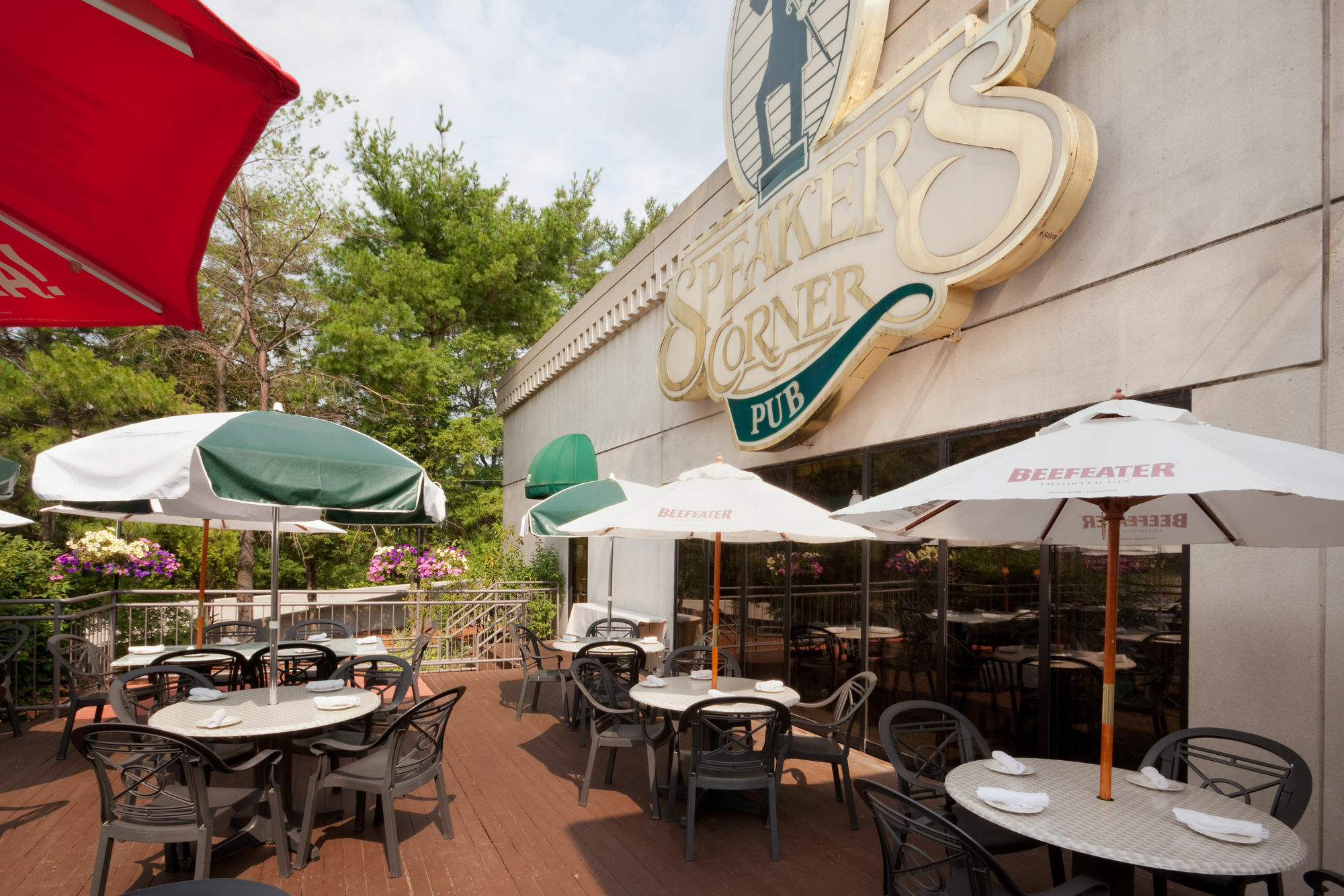 Doubletree By Hilton Nashua Hotel Exterior foto